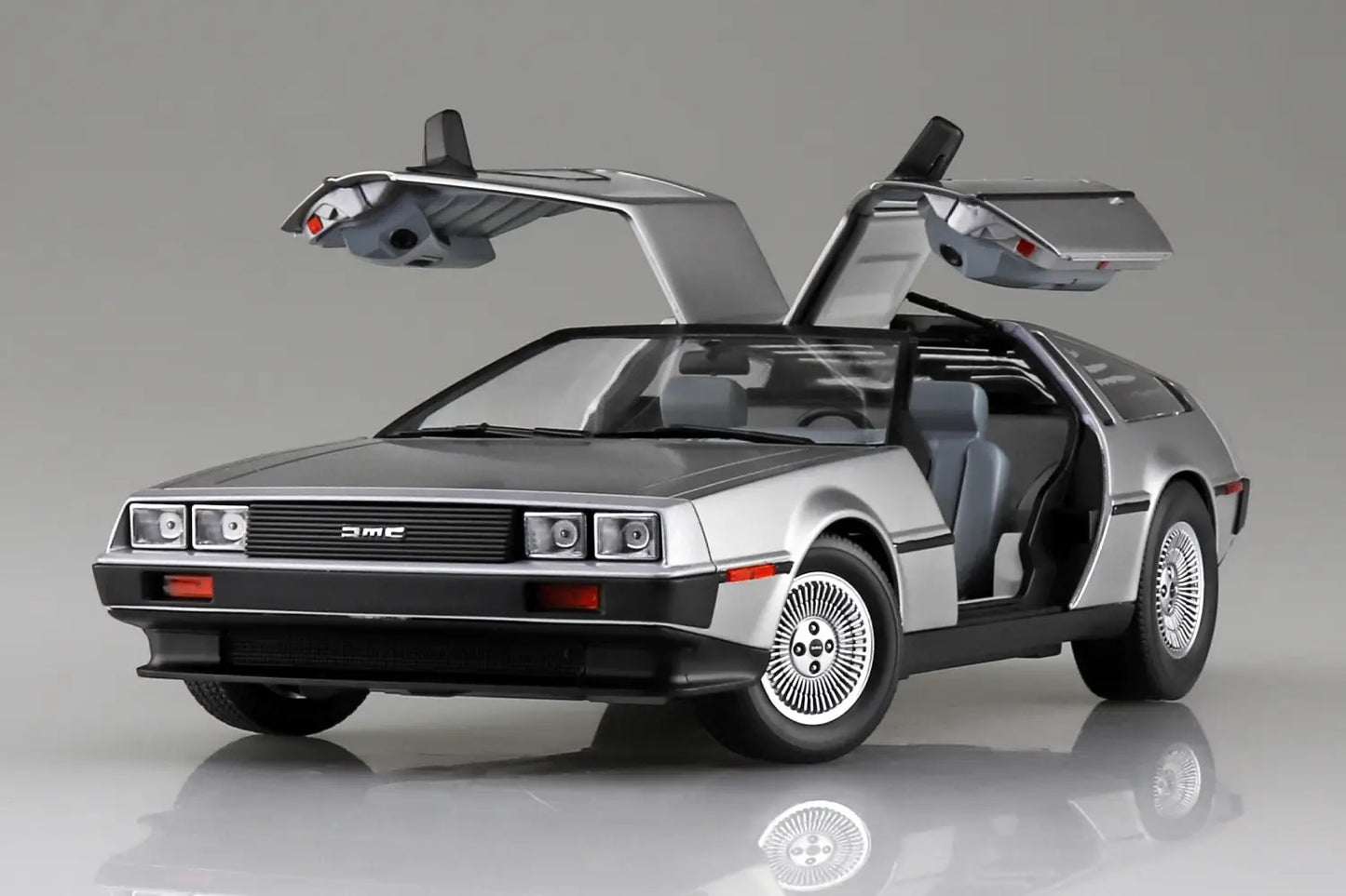 1/24 Delorean DMC-12 '82