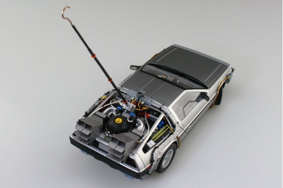 1/24 Time Machine from BACK TO THE FUTURE Part I