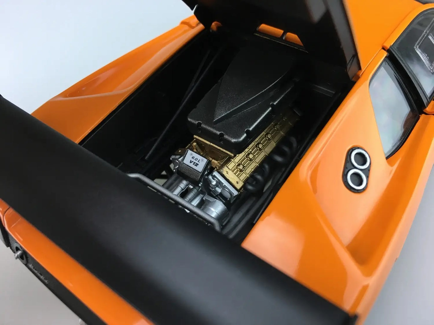 1/24 LAMBORGHINI DIABLO GT-R '99