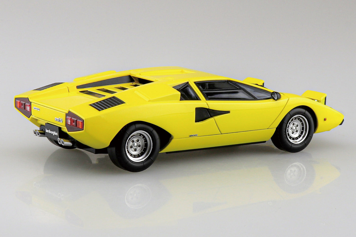 1/32 SNAP LAMBORGHINI Countach LP400 (Yellow)
