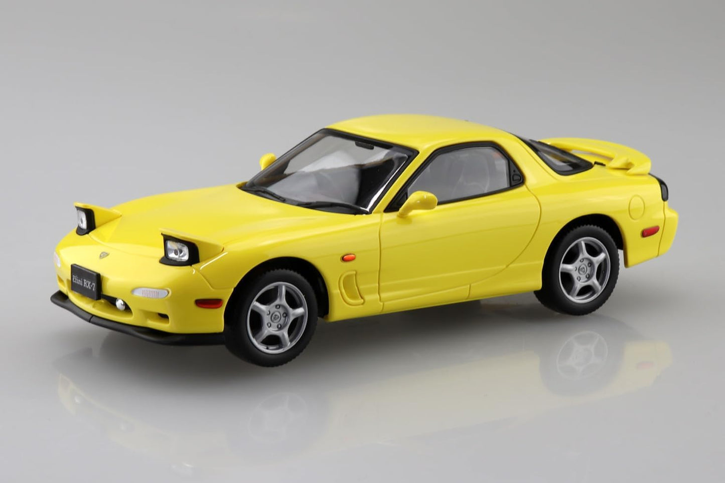 1/32 SNAP MAZDA FD3S RX-7 (Competition Yellow Mica)