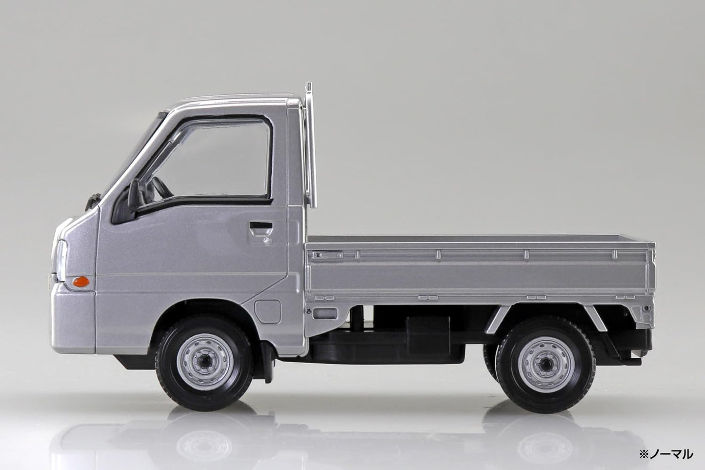 1/32 SNAP SUBARU Sambar Truck (Sterling Silver Metallic)