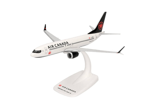 1/200 SNAP FIT Air Canada Boeing 737 Max 8 C-FSNU