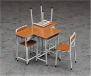1/12 SCHOOL DESK & CHAIR