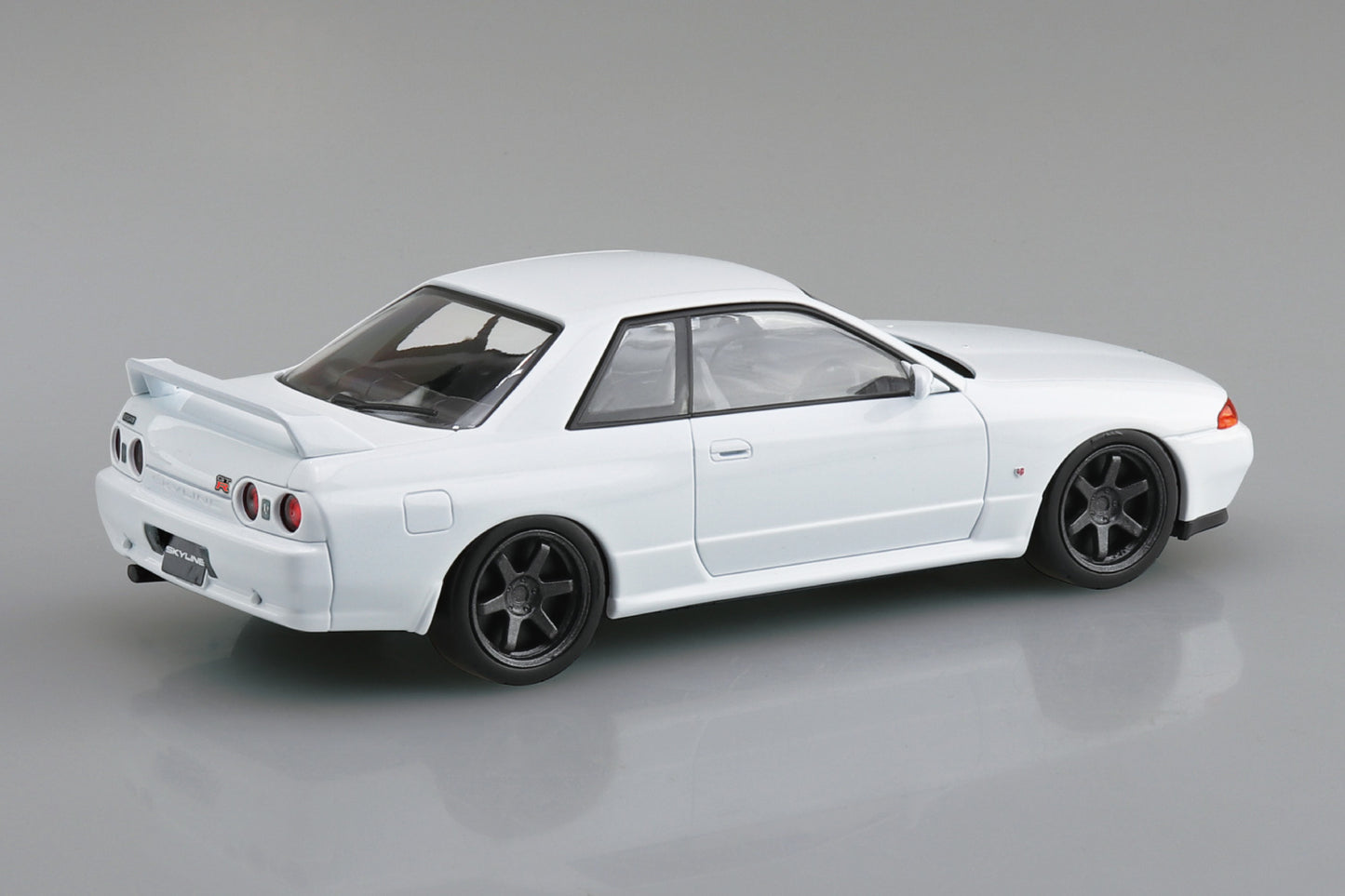 1/32 SNAP NISSAN R32 Skyline GT-R Custom Wheel (Crystal White)
