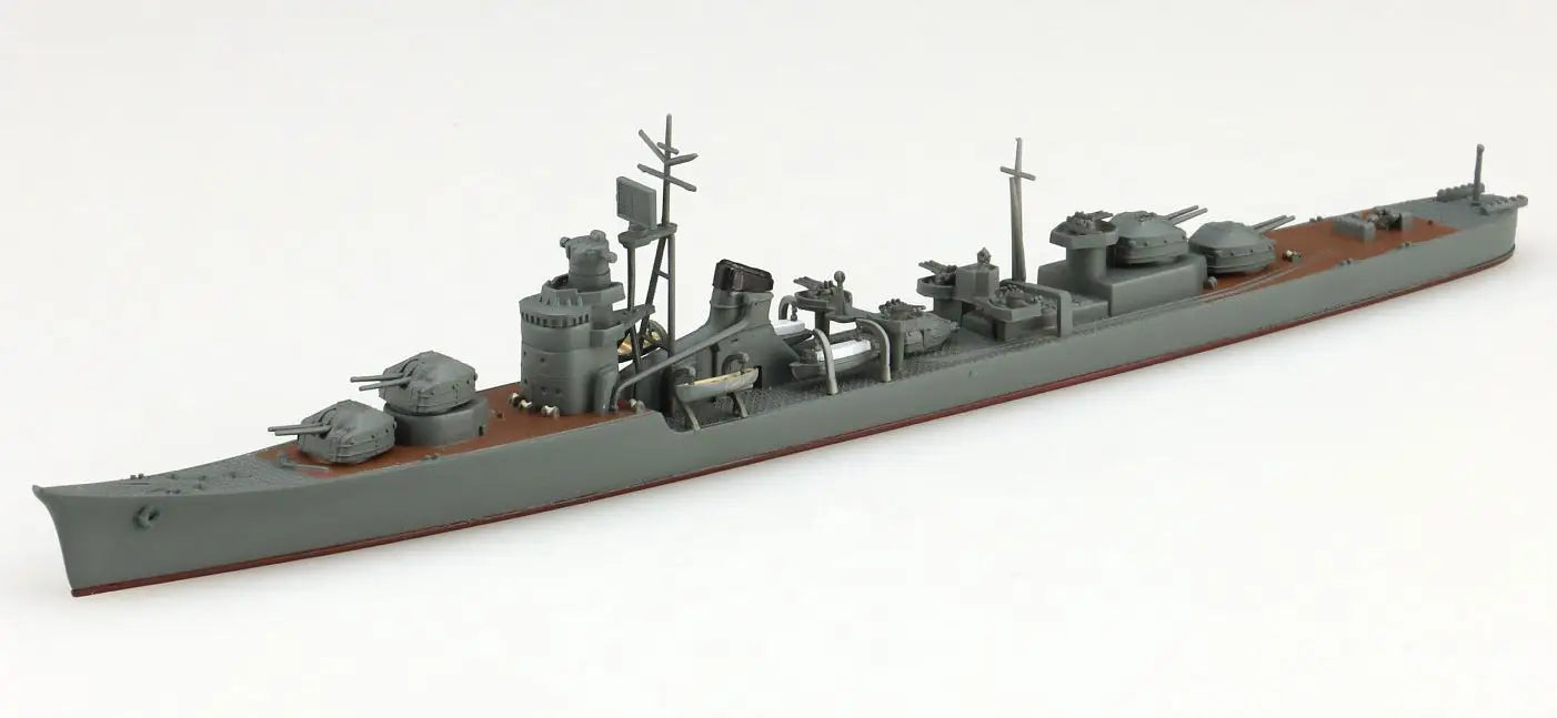 1/700 JAPANESE NAVY DESTROYER FUYUTSUKI