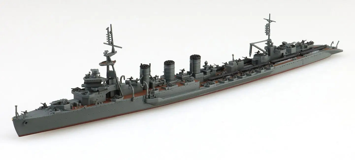 1/700 JAPANESE NAVY LIGHT CRUISER KITAKAMI