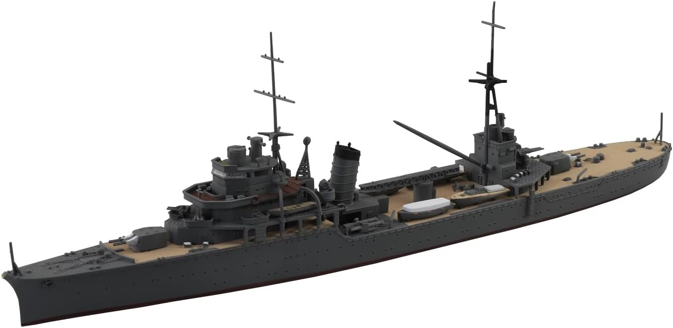 1/700 JAPANESE NAVY LIGHT CRUISER KATORI