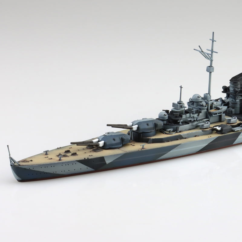 1/700 GERMAN BATTLESHIP TIRPITZ