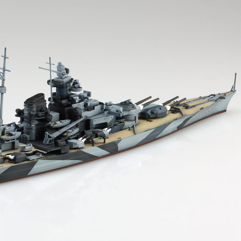 1/700 GERMAN BATTLESHIP TIRPITZ
