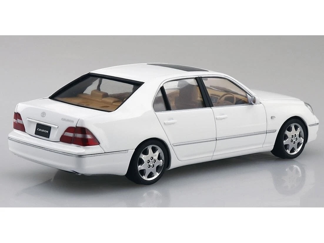 1/24 TOYOTA UCF30 Celsior '00