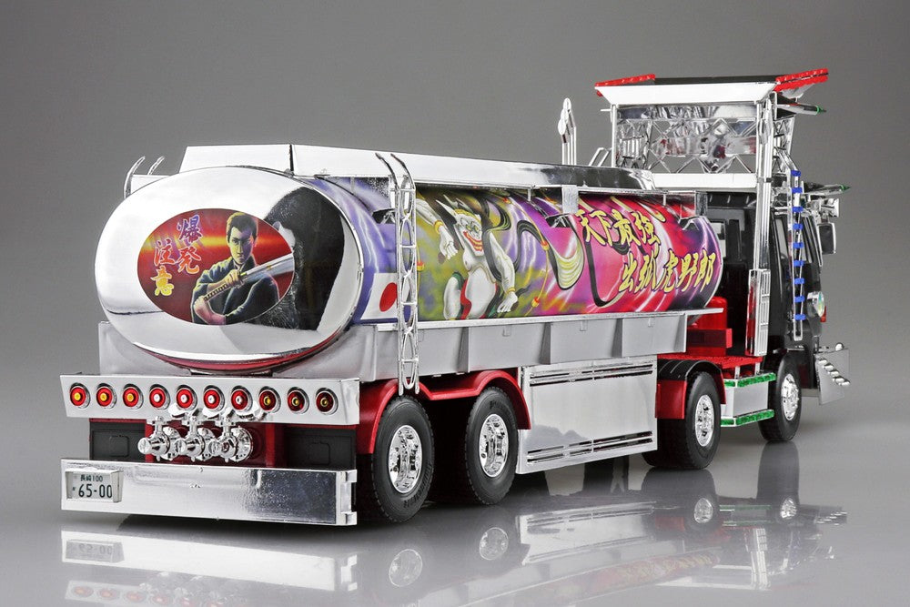 1/32 Kiraihou Decorated Truck
