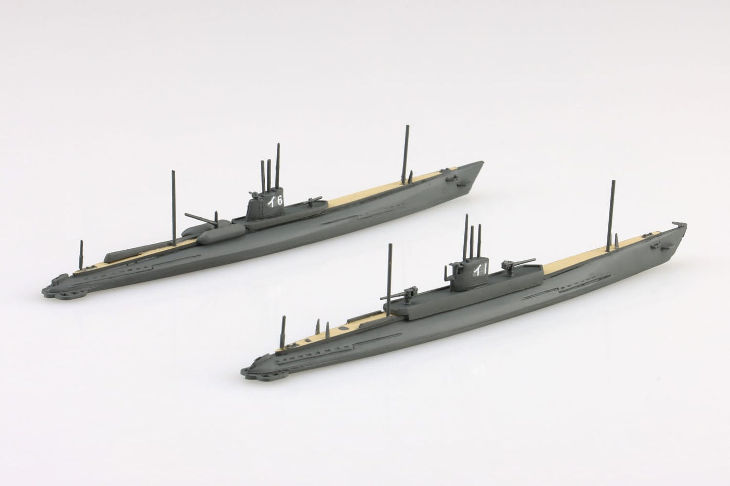 1/700 JAPANESE NAVY SUBMARINE I-1 & I-6
