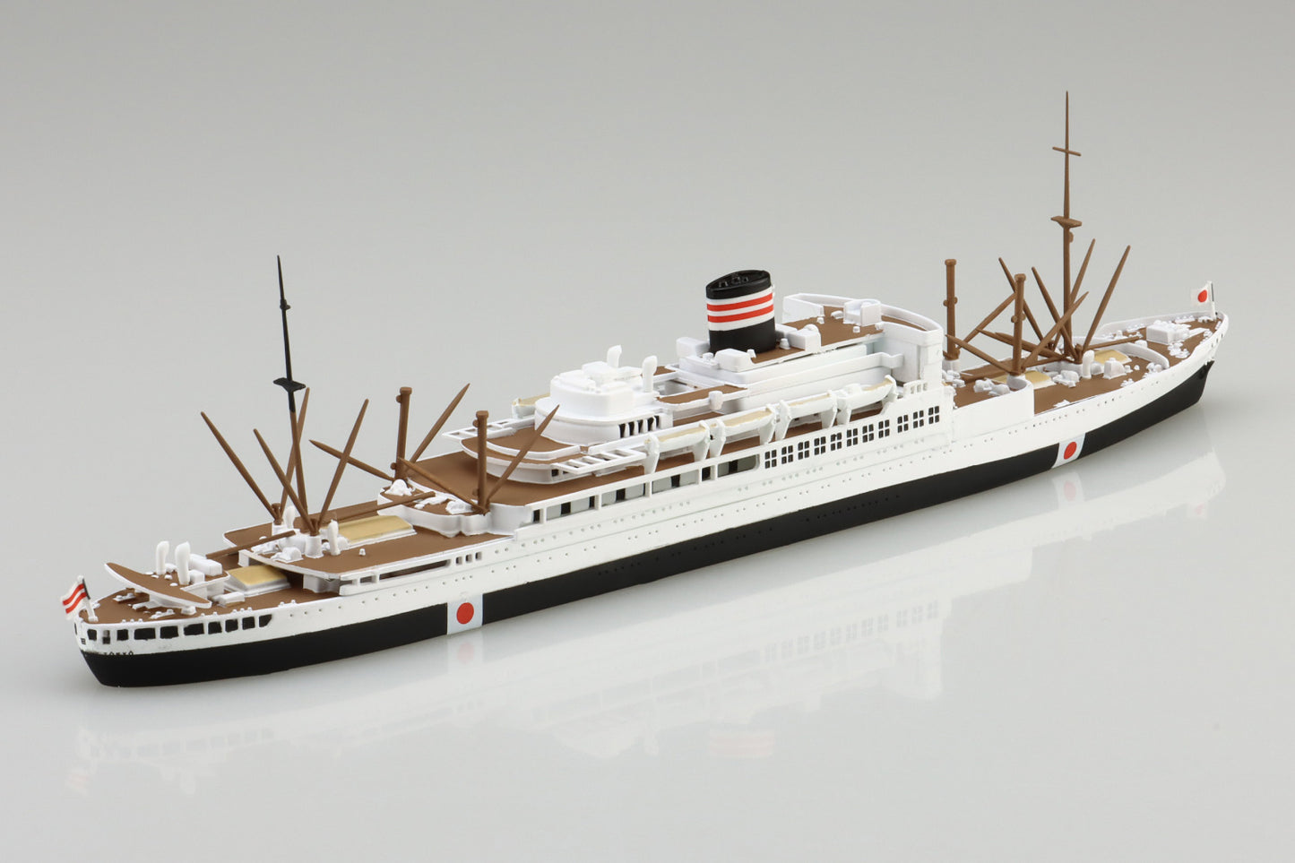 1/700 Japanese Passenger Liner Nitta-Maru