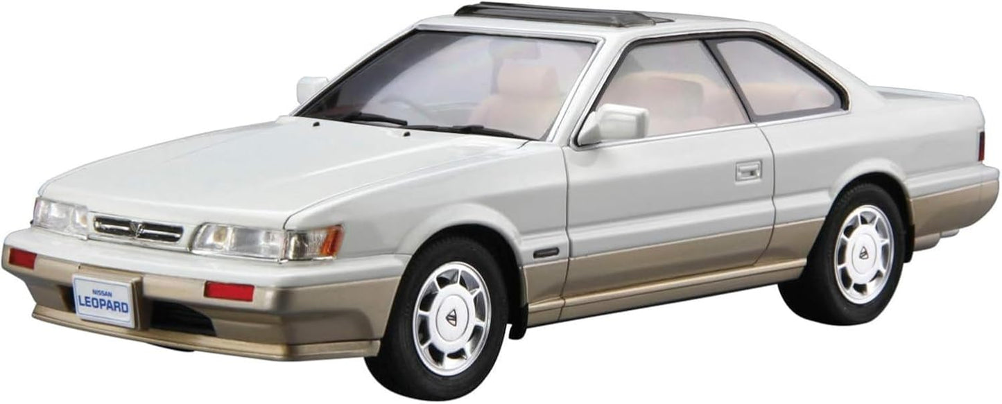 1/24 NISSAN UF31 LEOPARD Ultima V30 Twincam Turbo '90