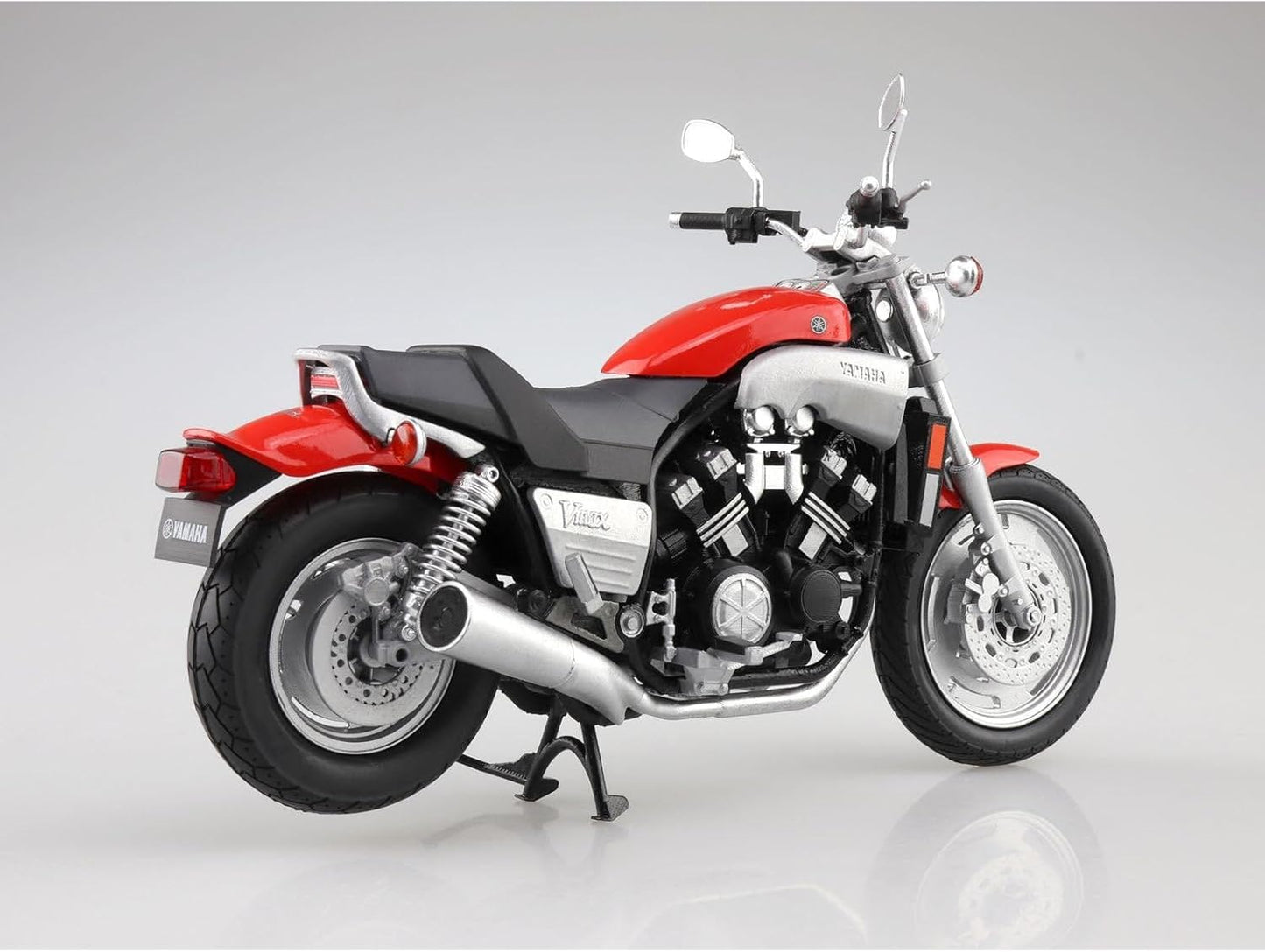 1/12 YAMAHA VMAX FIRE RED