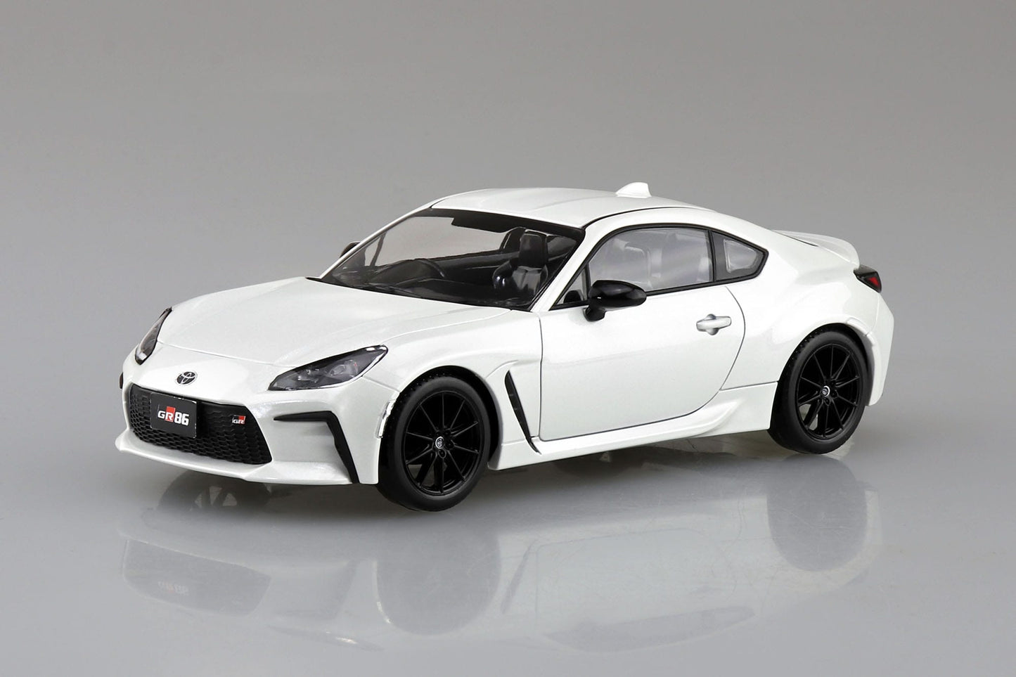 1/32 SNAP TOYOTA GR86 2021 (Crystal White Pearl)