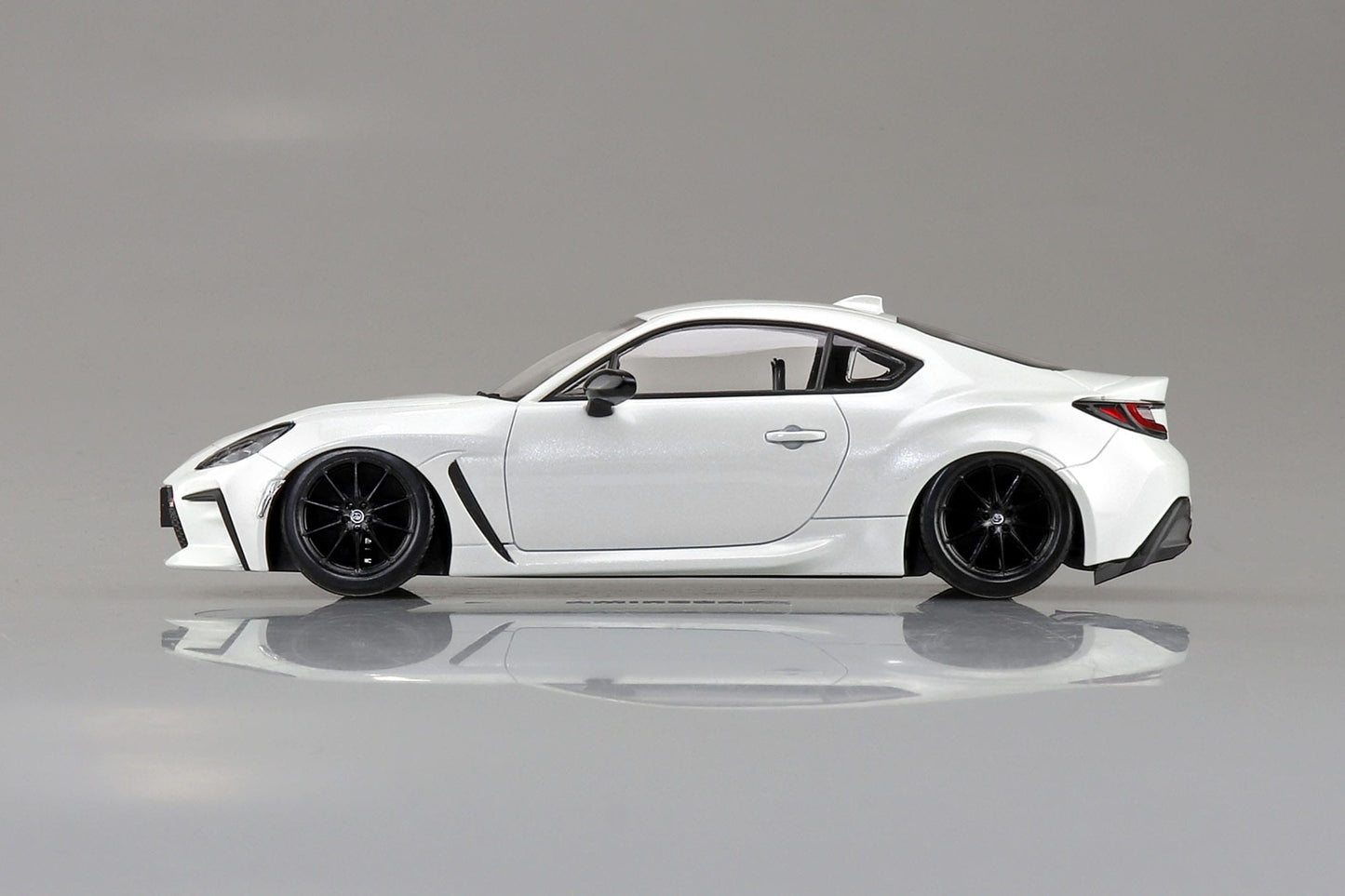 1/32 SNAP TOYOTA GR86 2021 (Crystal White Pearl)