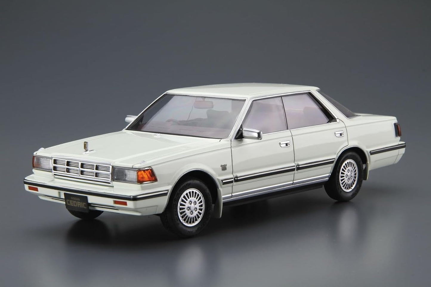 1/24 NISSAN Y30 Cedric/Gloria 4HT V30E Brougham VIP '83