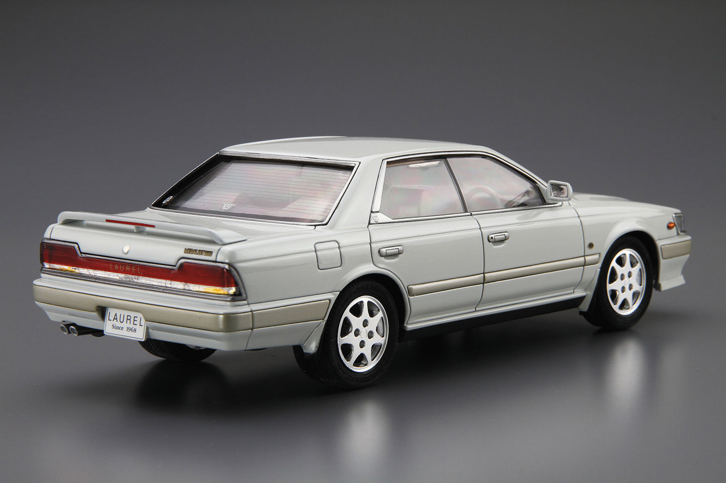 1/24 NISSAN Hc33 Laurel Medalist Club L '91