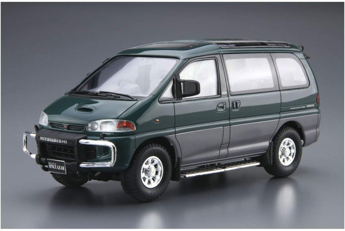 1/24 MITSUBISHI PE8W Delica Space Gear '96