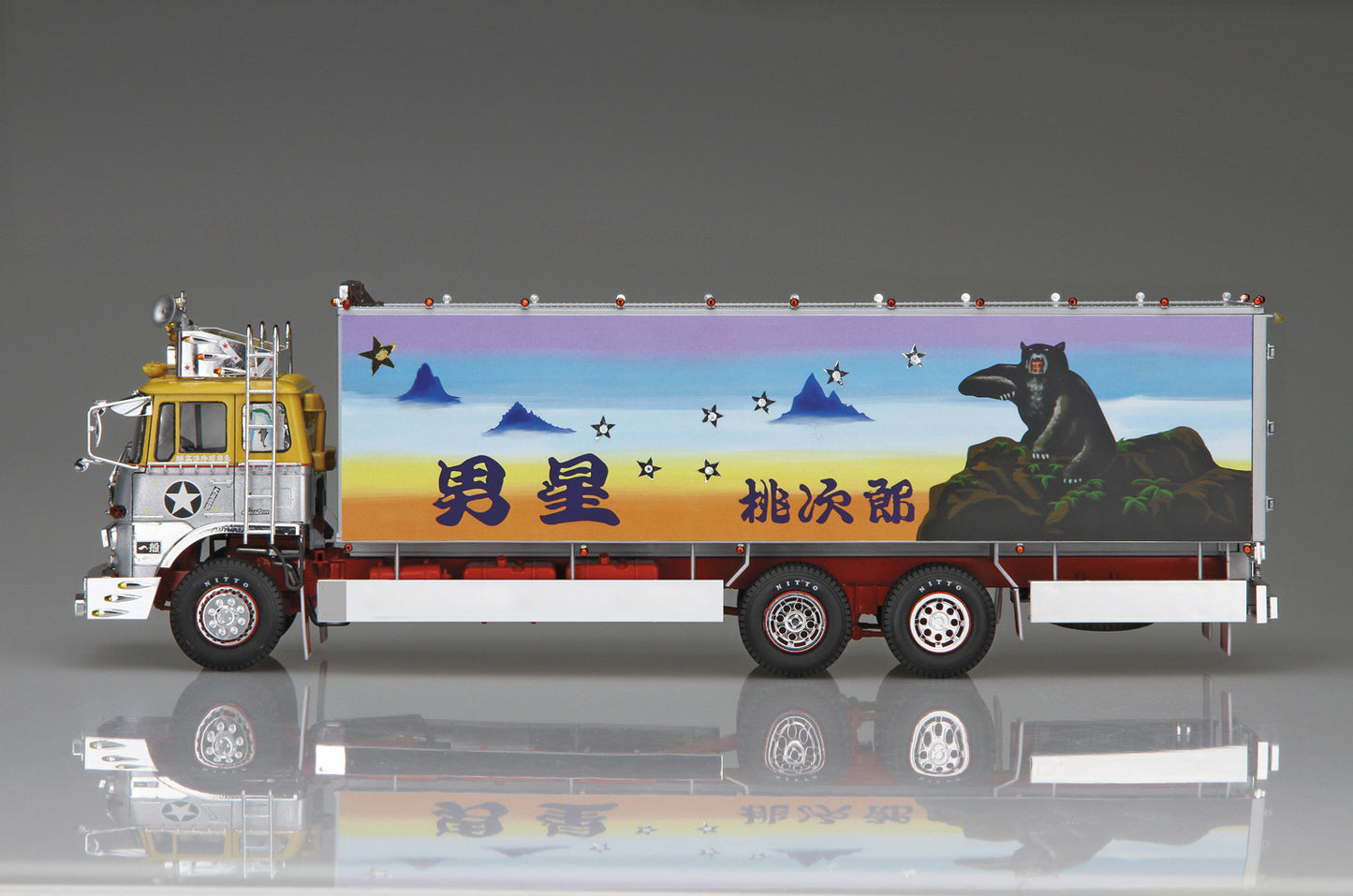 1/32 Ichibanboshi Goikenmuyou Decorated Truck