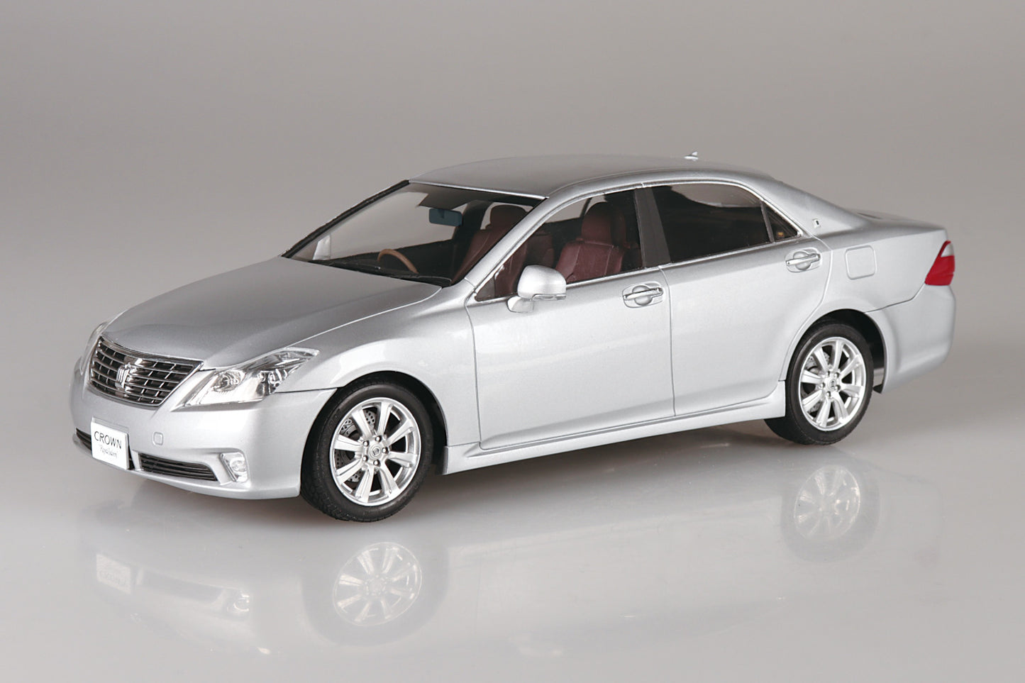 1/24 TOYOTA GRS202 Crown Royal Saloon '08/'10