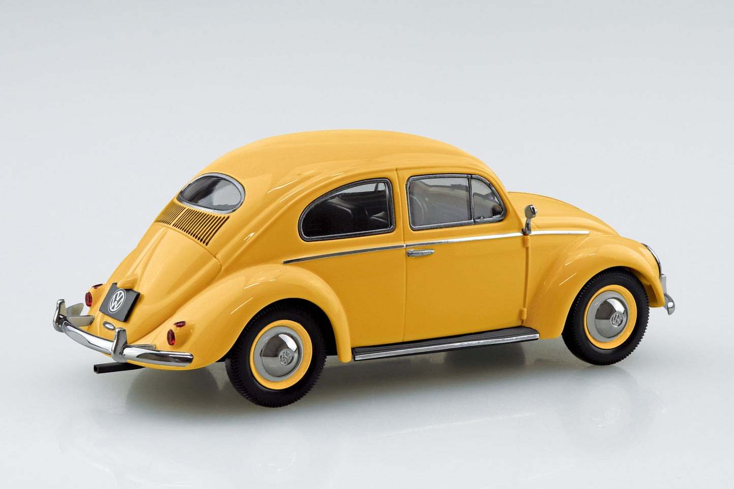 1/32 SNAP Volkswagen Beetle (Postal Yellow)