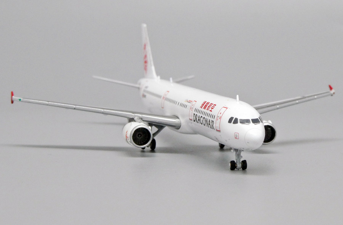 1/400 Dragonair Airbus A321 B-HTD