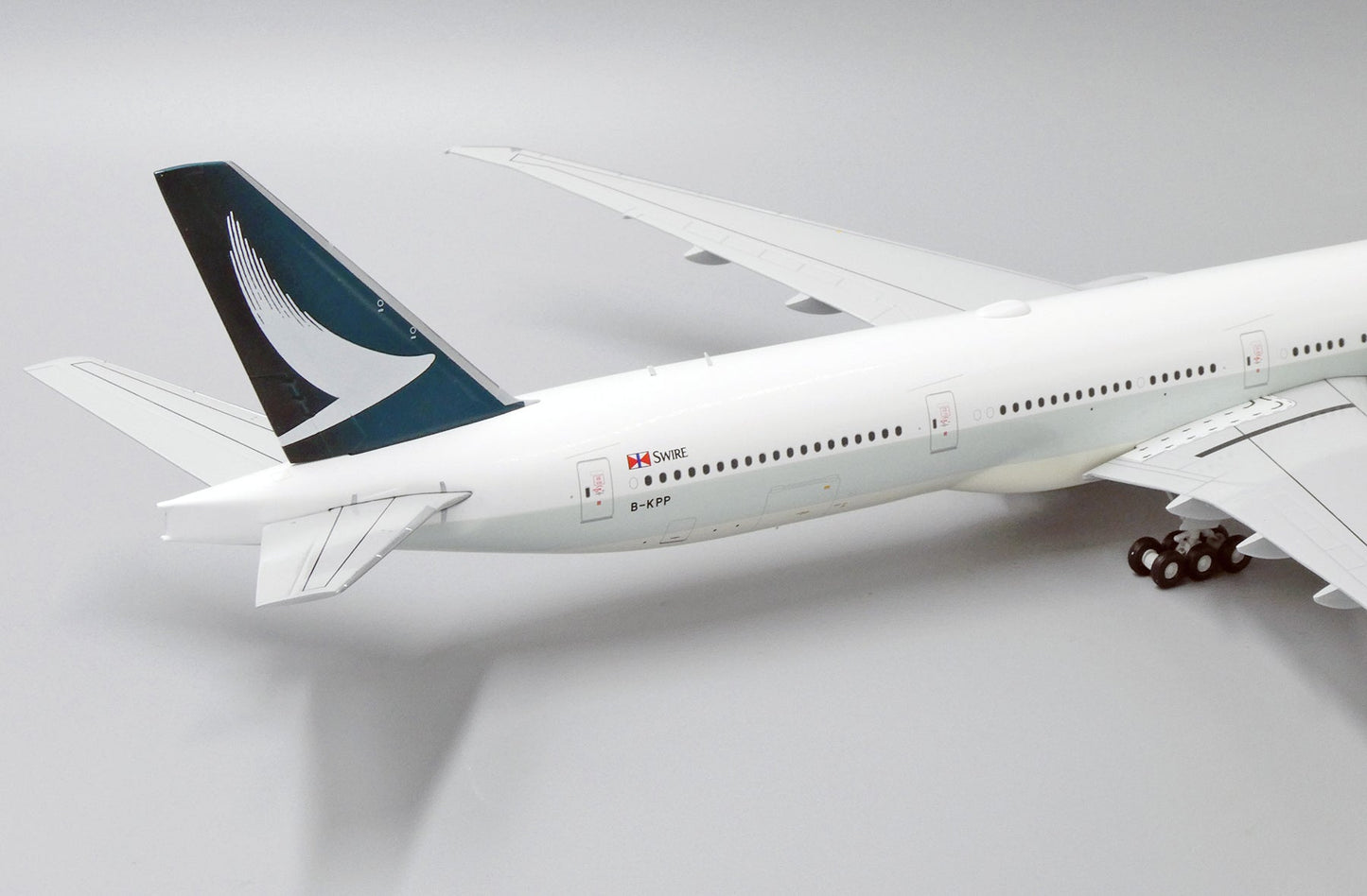 1/200 MISC B777-300ER B-KPP