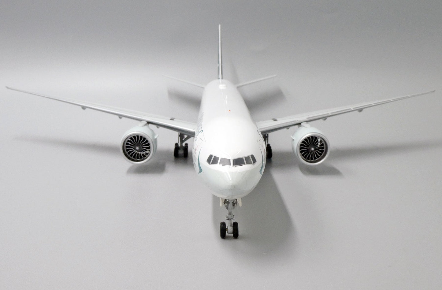 1/200 MISC B777-300ER B-KPP