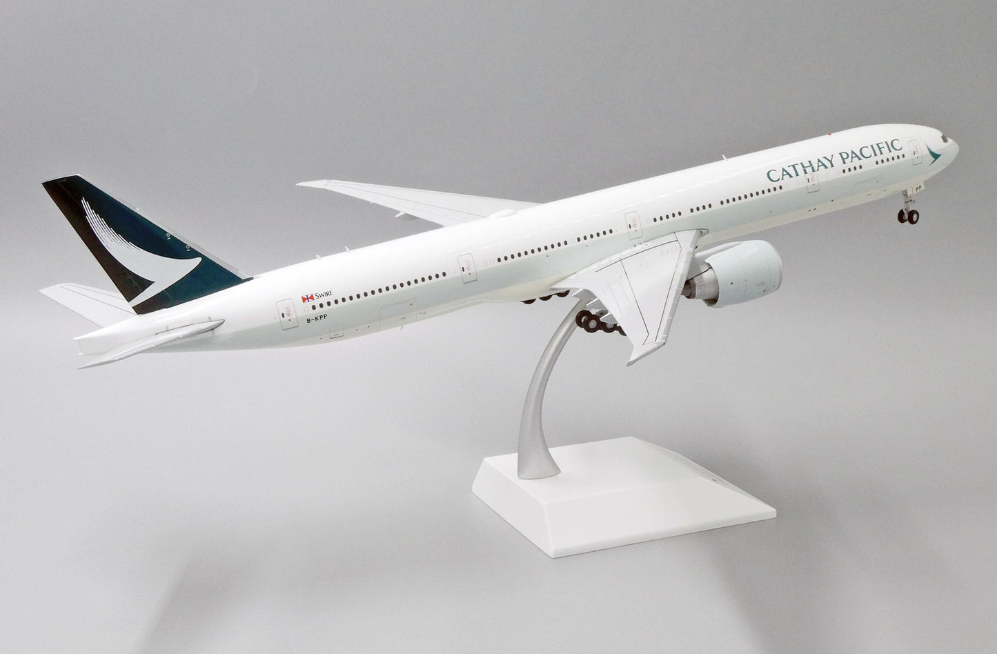 1/200 MISC B777-300ER B-KPP