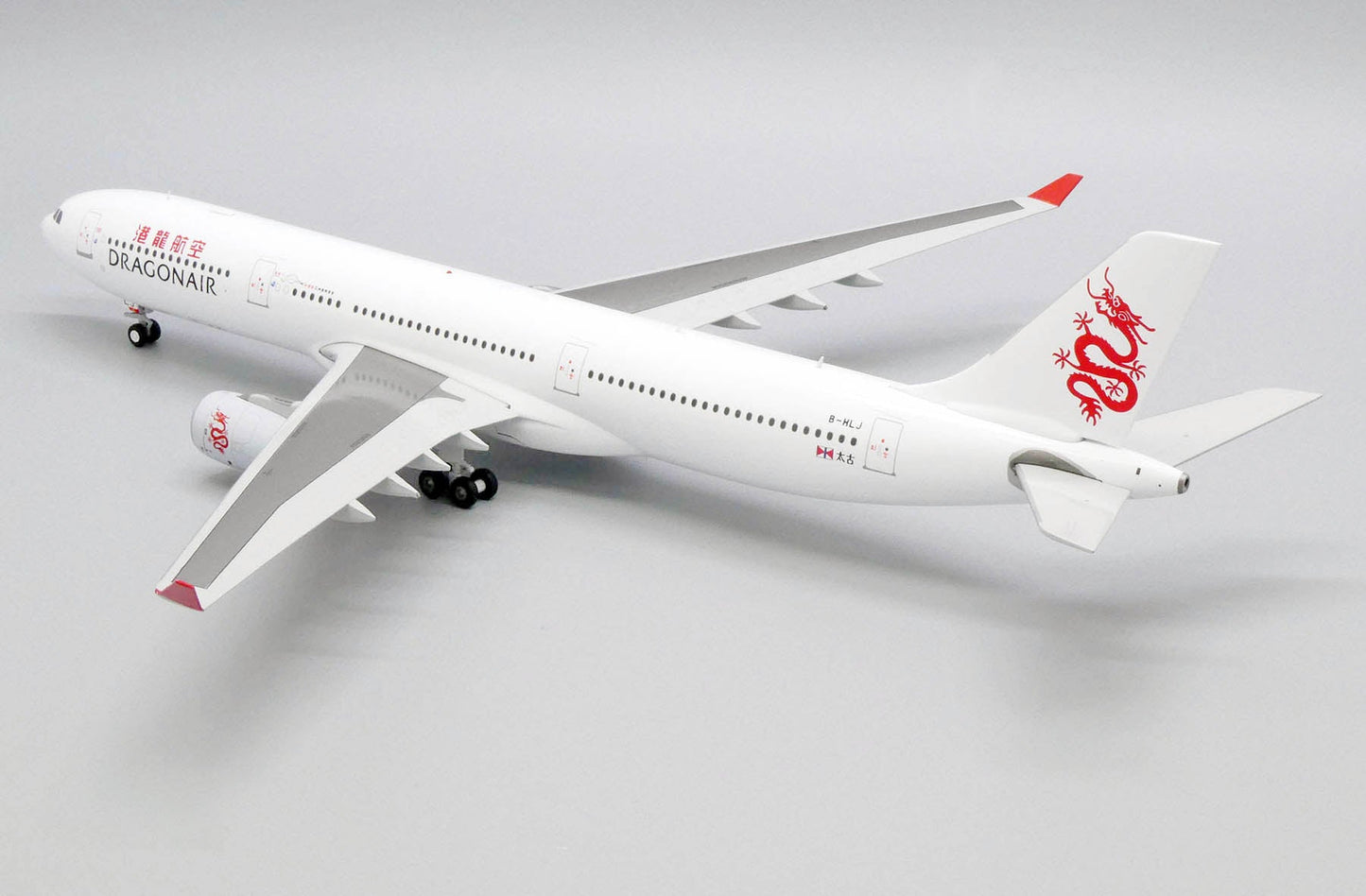 1/200 Dragonair Airbus A330-300 B-HLJ