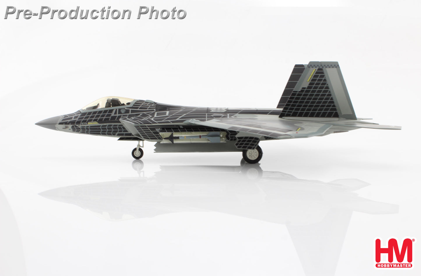 1/72Â F-22 Raptor "Symbiote" 04-4070 Nellis AFB March 2022