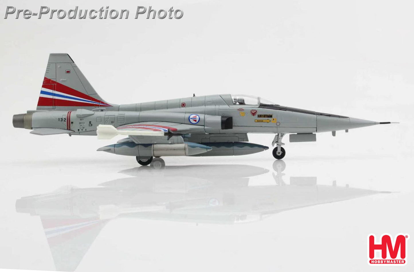 1/72 F-5A "RNoAF 50th Anniversary" 132 Leeuwarden AB 1994