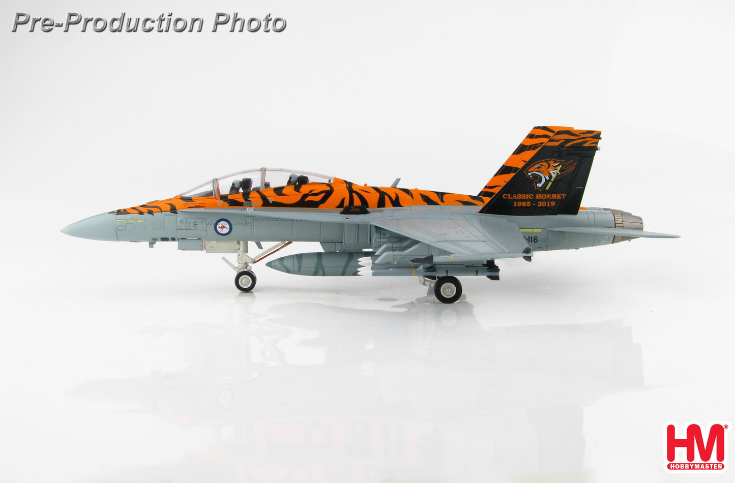 1/72 F/A-18A Hornet "20 years F/A-18" A21-26 RAAF 2005