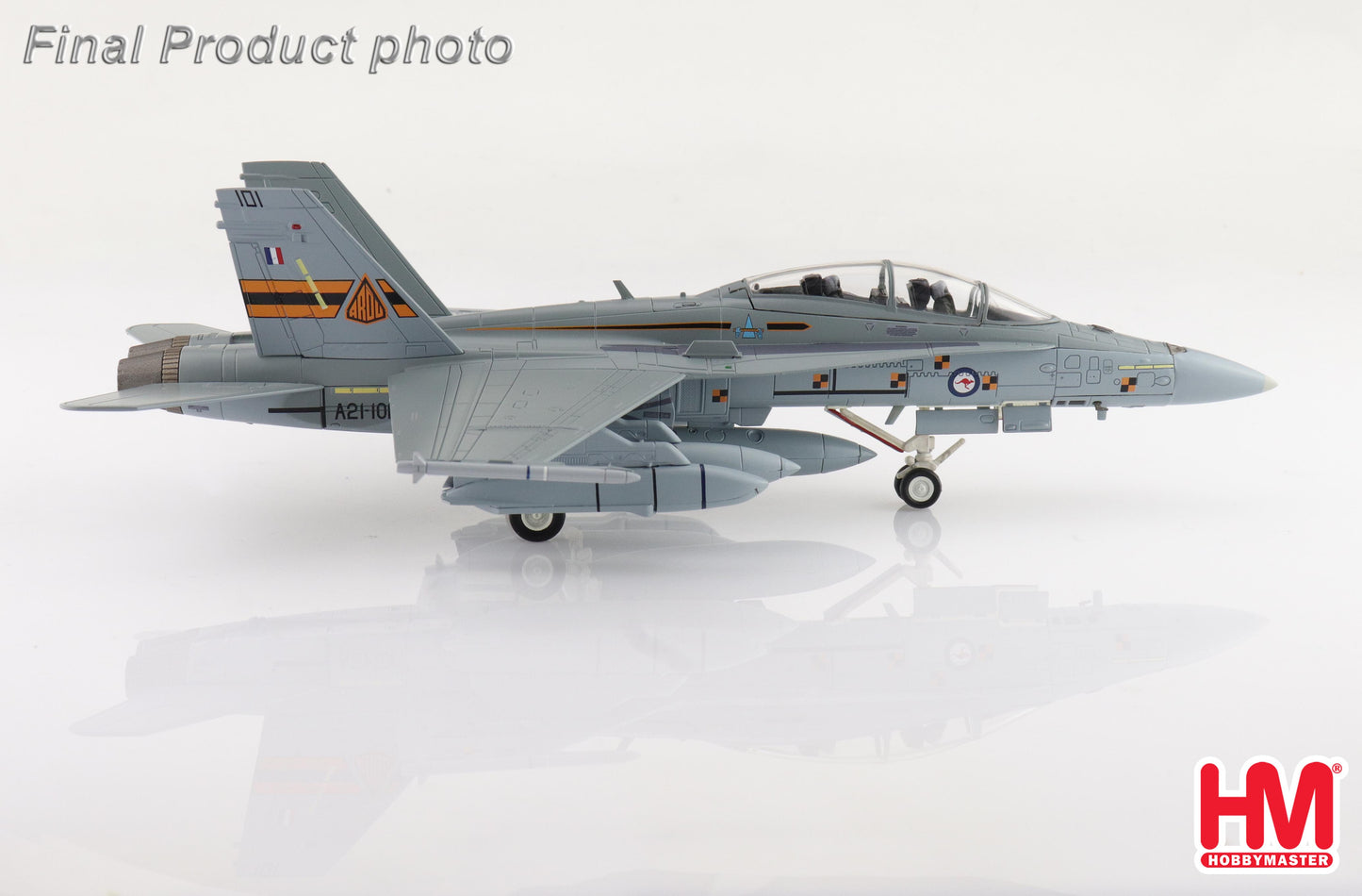 1/72 F/A-18B Hornet "ARDU" A21-101 RAAF (with 2 x AGM-158)
