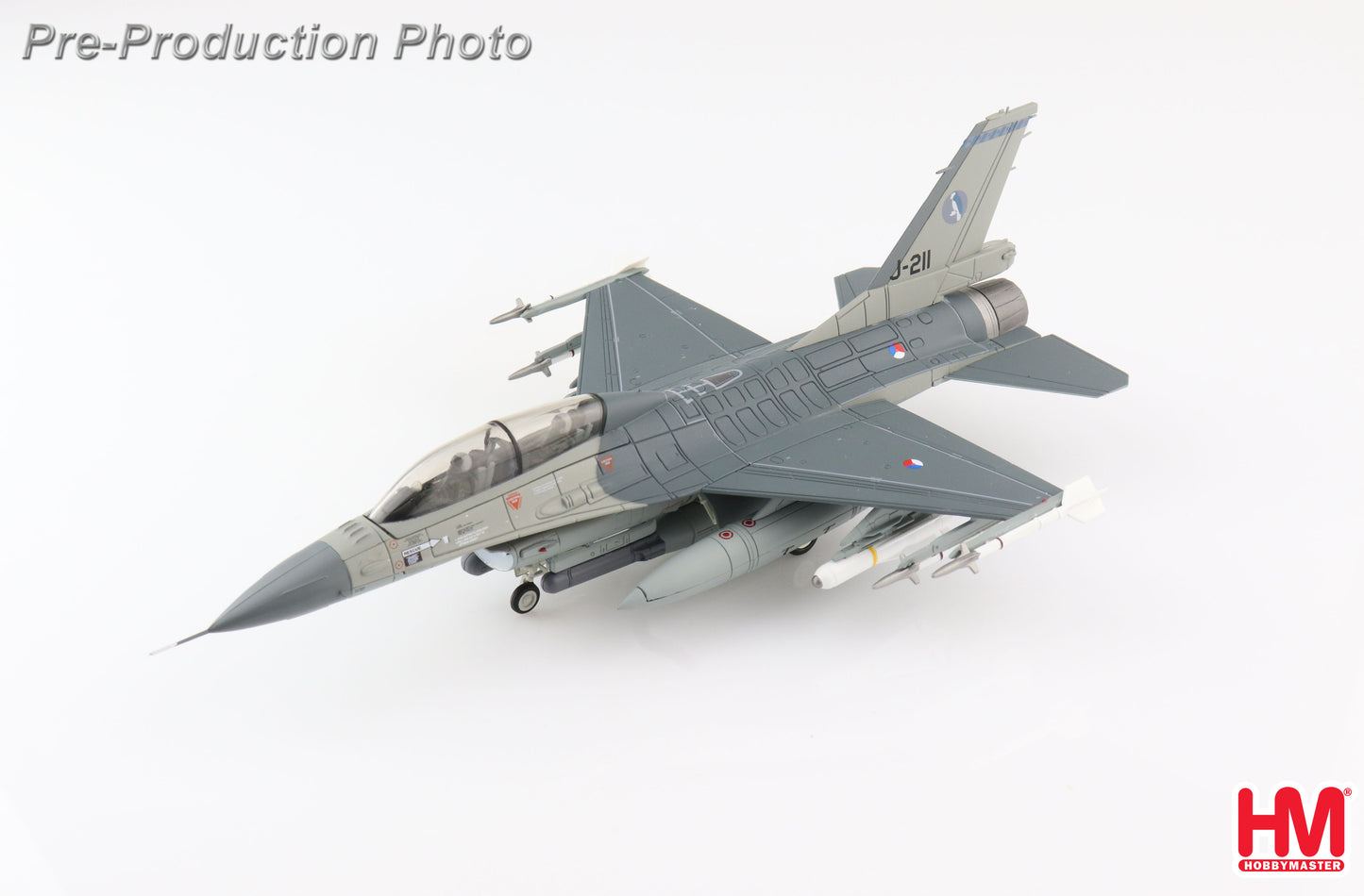 1/72 F-16B Fighting Falcon Block 20 MLU J-211 322 Squadron Polly Grey RNLAF Koninklijke Luchtmacht Leeuwarden Air Base 2006