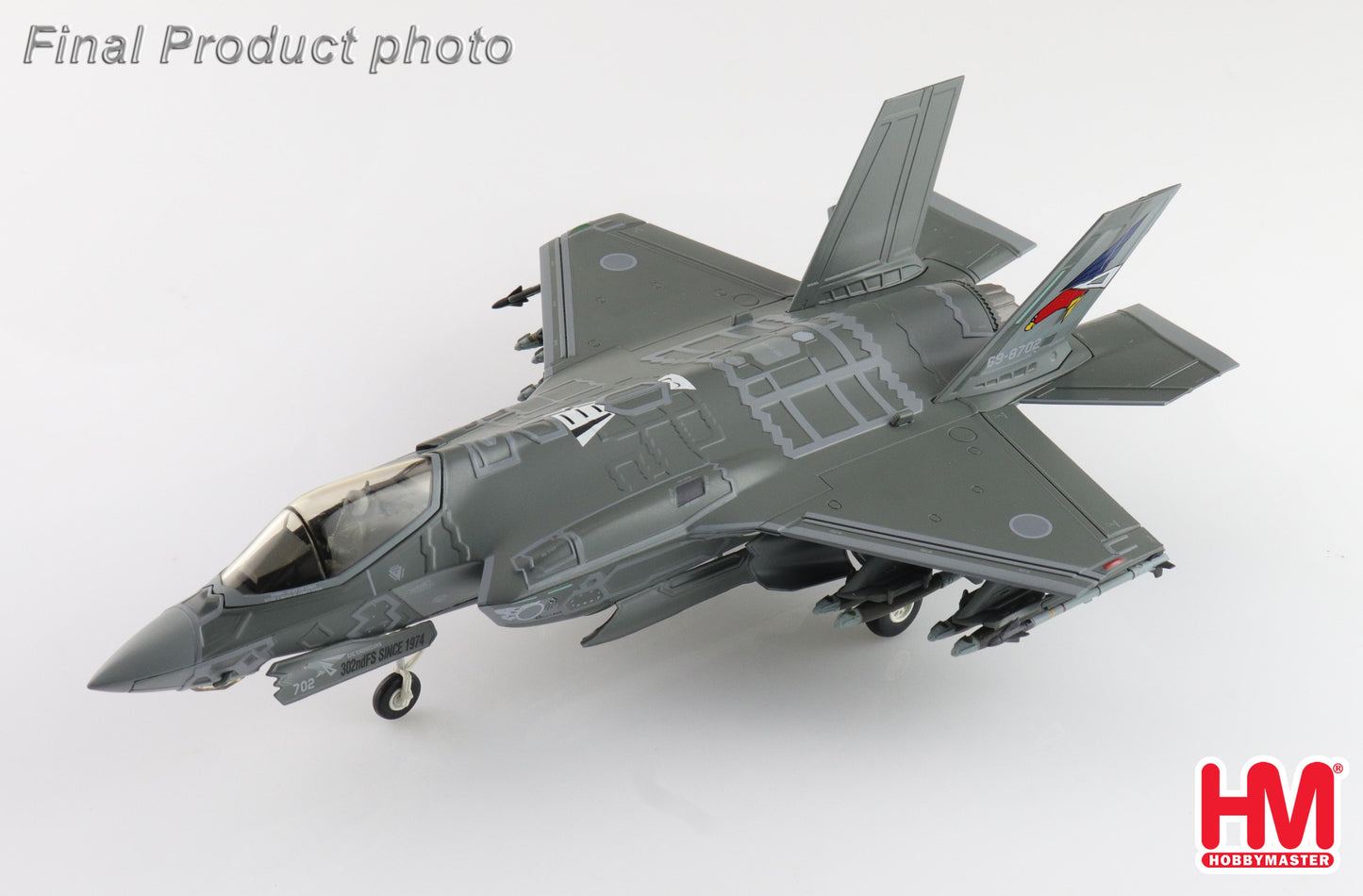 1/72 F-35A Lightning II 69-8702 302nd FS JASDF (with Painted RAM Panels)