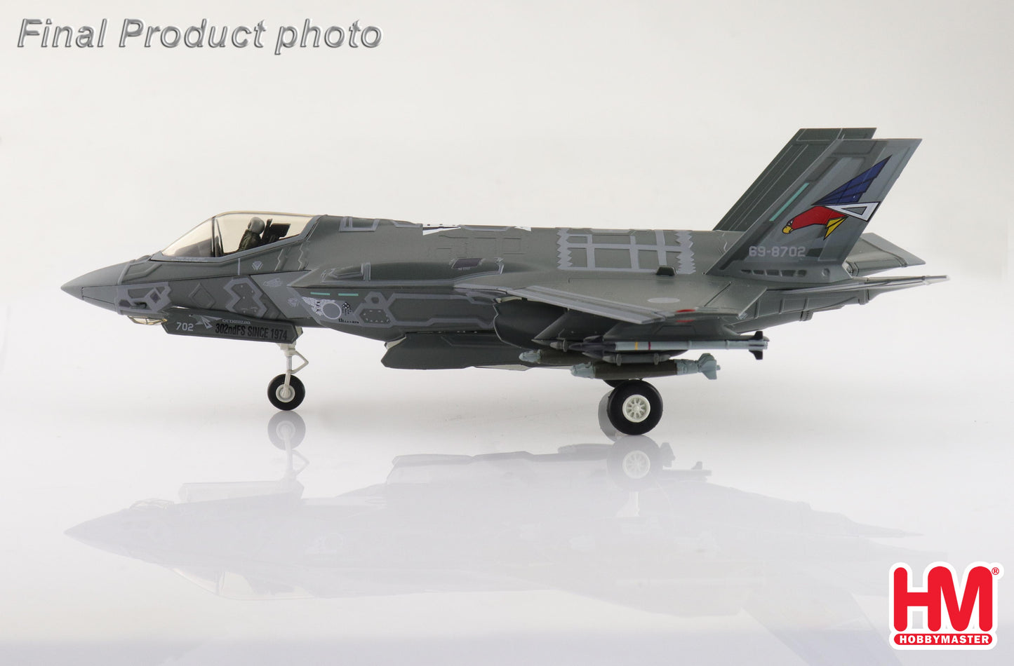 1/72 F-35A Lightning II 69-8702 302nd FS JASDF (with Painted RAM Panels)