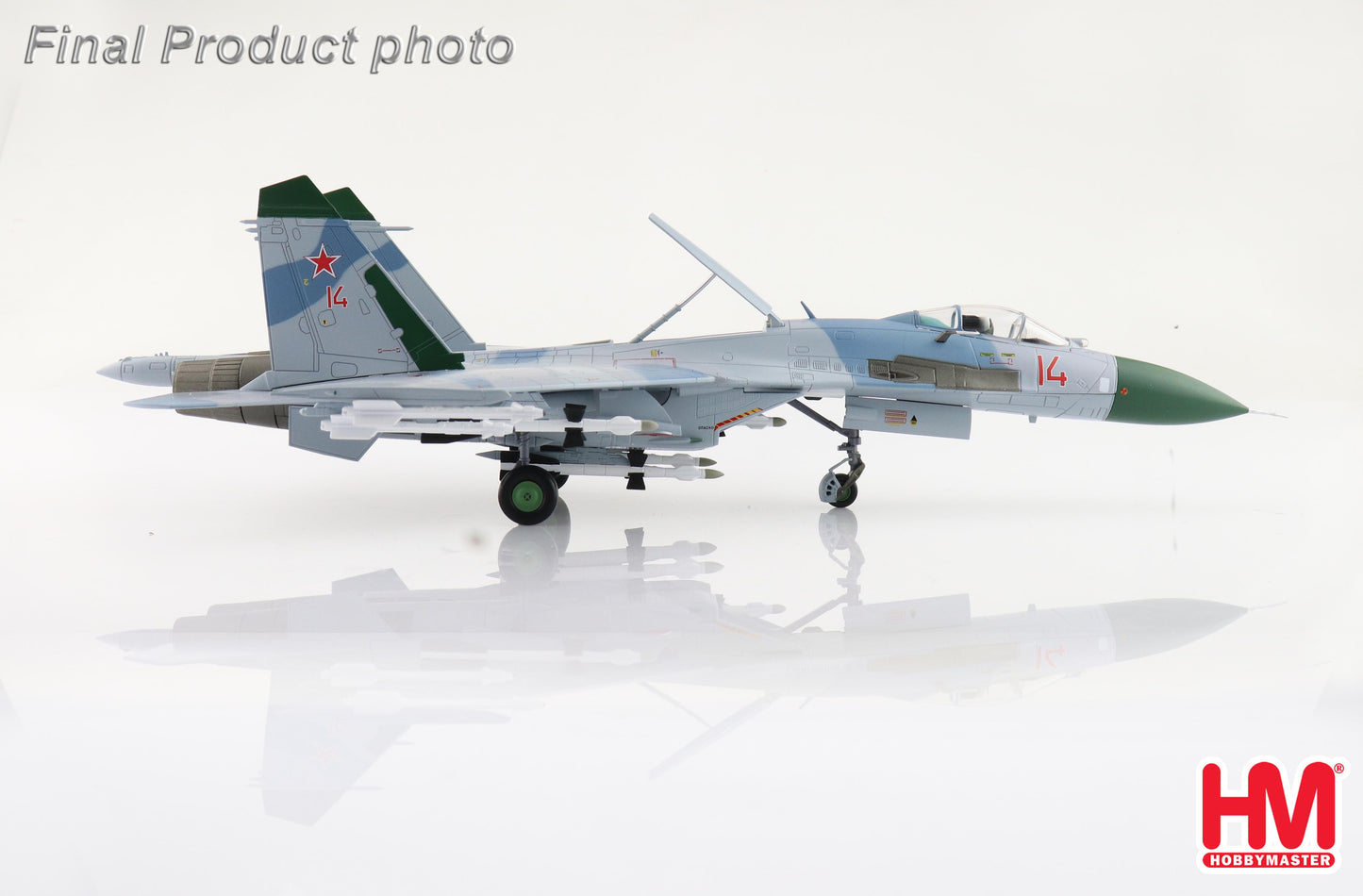 1/72 Su-27 Flanker B (Early Type) Red 14 Russian Air Force 1990