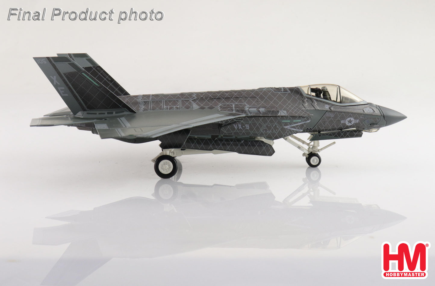 1/72 F-35C "Black Chrome" XE-105/168842 US Navy August 2022
