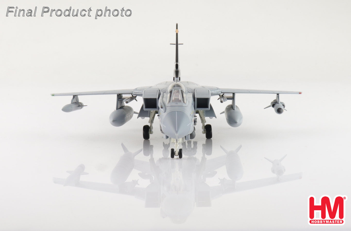 1/72 Tornado GR.4 ZA600 41 (R ) Test and Evaluation Sqn. RAF Coningsby 2011