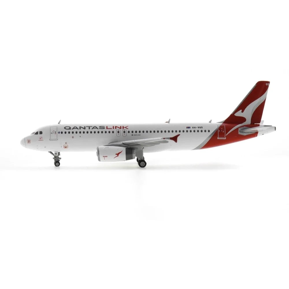 1/400 QANTASLINK A320 VH-VQS