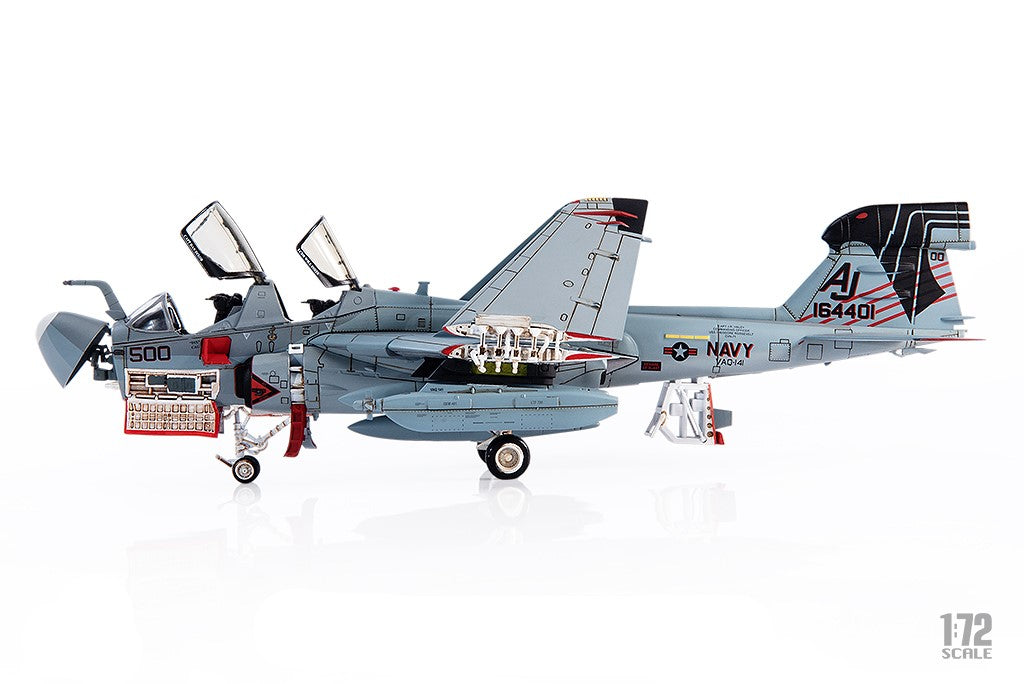 1/72 U.S. Navy EA-6B Prowler VAQ-141 Shadowhawks 2007