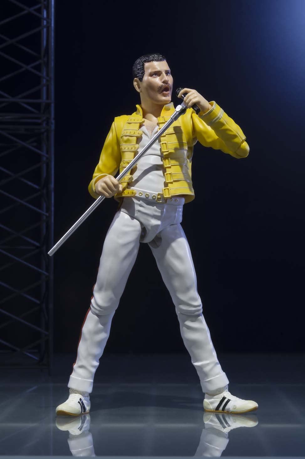 S.H.Figuarts Freddie Mercury