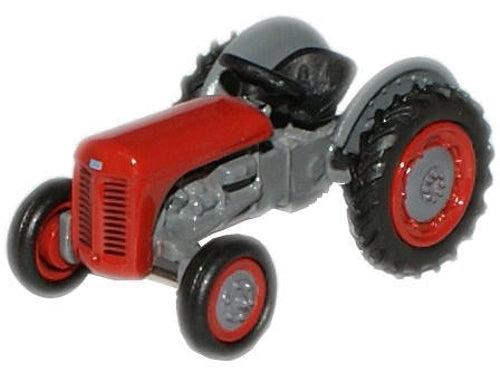 1/76 Red Ferguson TEA Tractor