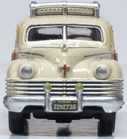 1/87 Chrysler T & C Woody Wagon 1942 Catalina Tan