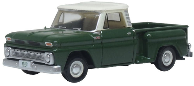 1/87 1965 Chevrolet Stepside Pickup Dark Green/Ivory