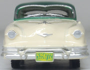 1/87 1953 Kaiser Manhattan Stardust Ivory/Jade Green